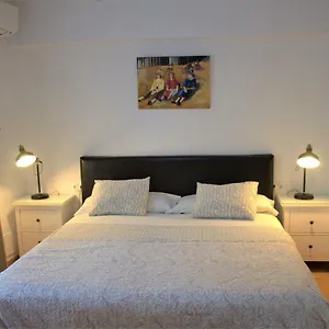 2* Pensión Don Peque Adulte Recommandë